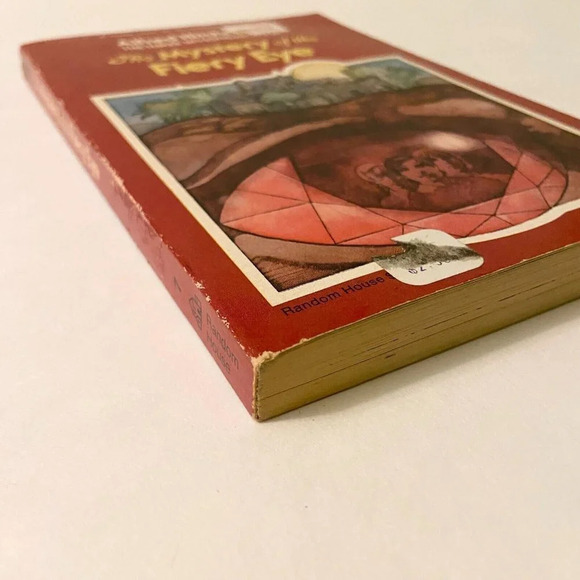 Vintage 1978 Alfred Hitchcock The Mystery Of The Fiery Eye Paperback - Picture 4 of 14